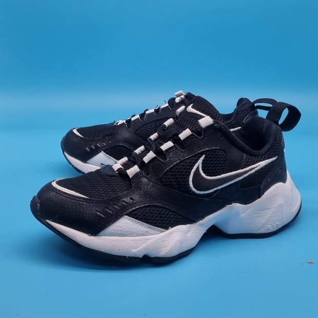 oo 나이키 에어하이츠 여성운동화235 