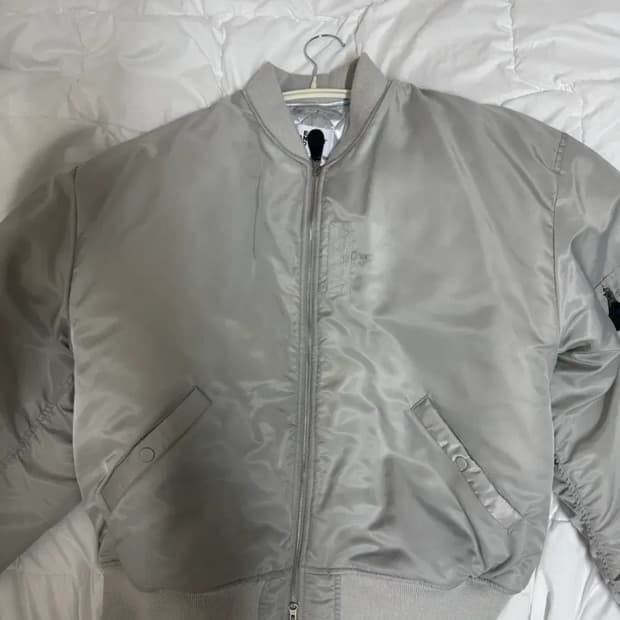 [ANGLAN x END.] Parachute Ruched Bomber 