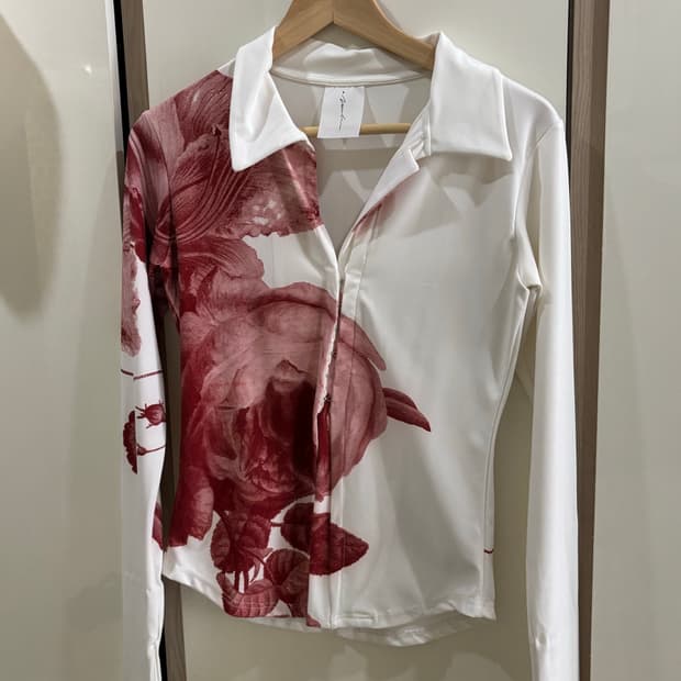 나체 하프톤 져지 셔츠