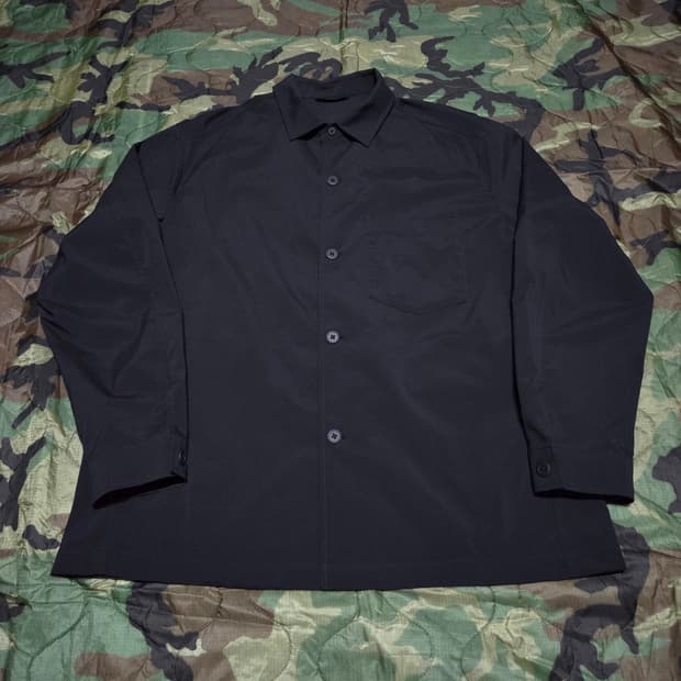 Uniqlo Gamtan Shirt Jacket 유니클로 감탄셔츠 자켓
