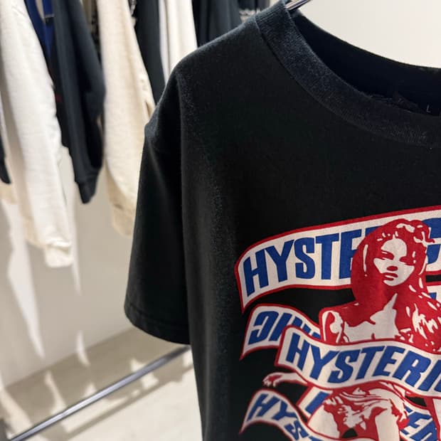 히스테릭 글래머 IT’S SO HYSTERIC 반팔