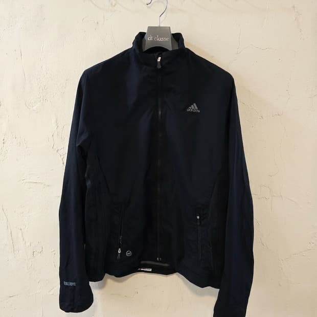 아디다스 CLIMAPROOF 바람막이 M