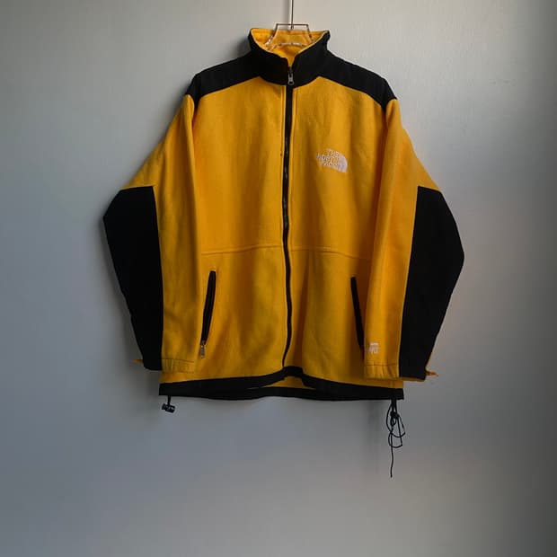 TNF gore fleece zip-up