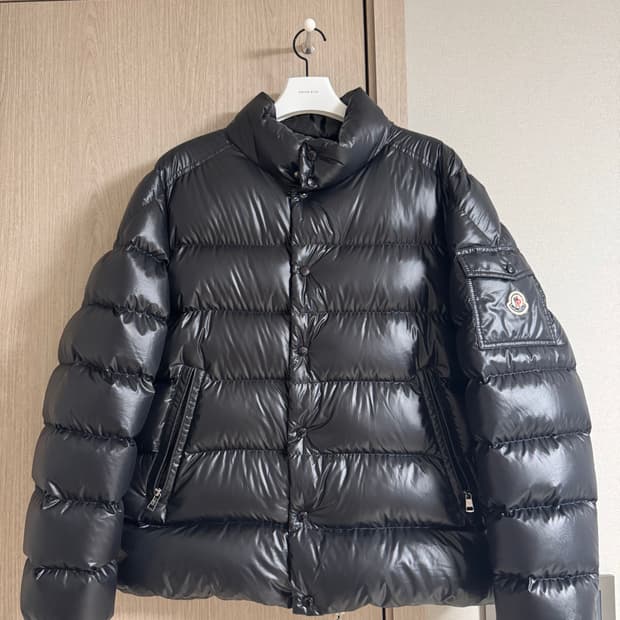 [4] 몽클레어 룰 쇼트 패딩 블랙 Lule