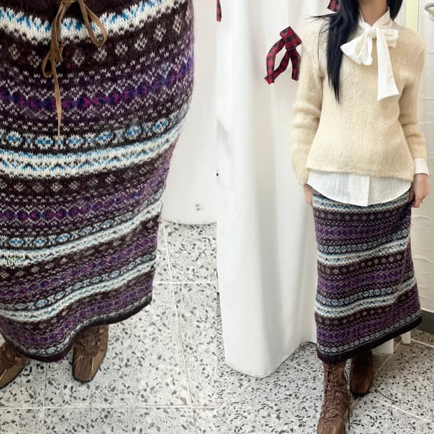 Winter mood long knit skirt