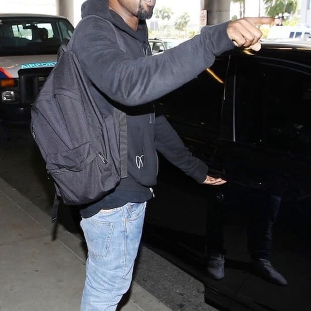 [OS] 꼼데가르송 옴므플러스 백팩 블랙 PZ-K 203