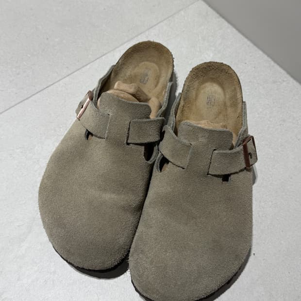 버켄스탁 보스턴 타우페 280사이즈 팝니다