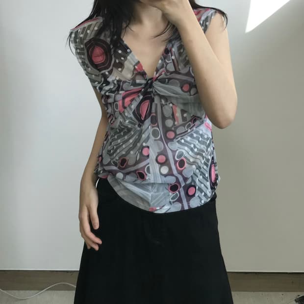 빈티지 패턴 탑