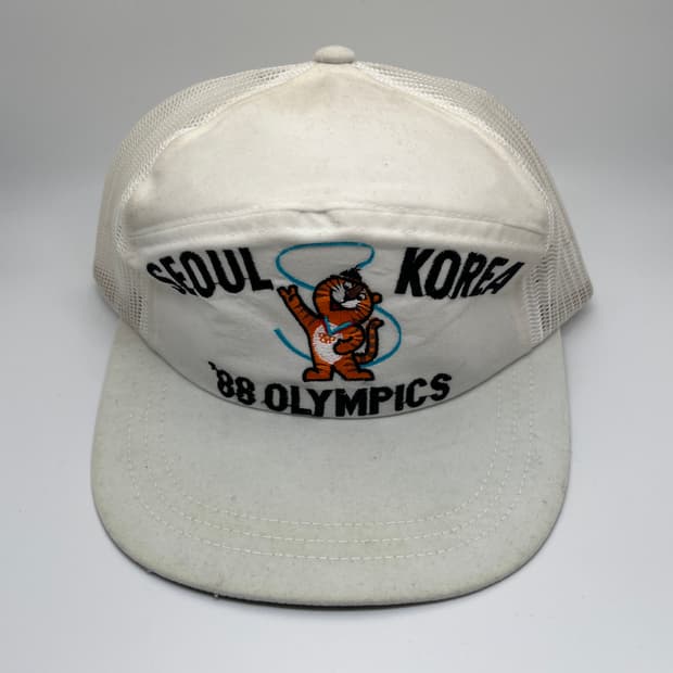 1988 서울 올림픽 호돌이 스웨이드 빈티지 캡 화이트