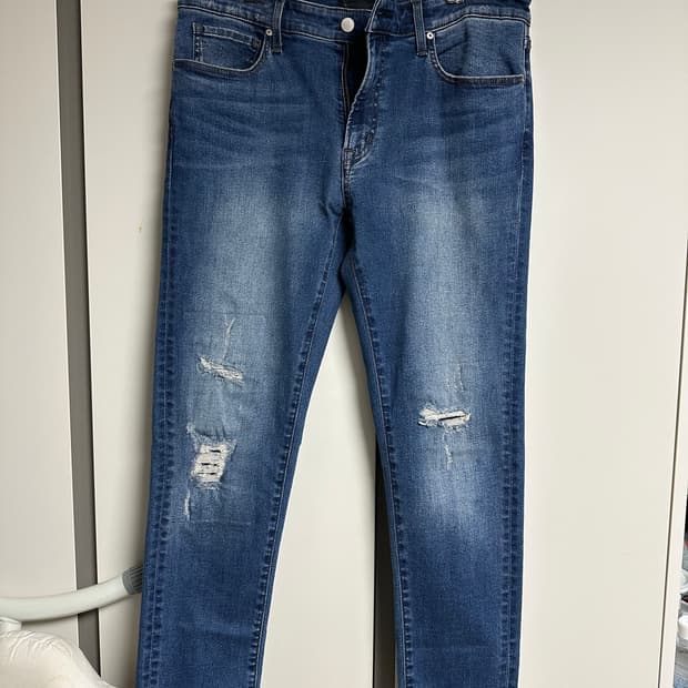 유니클로 데미지 워싱 데님 86사이즈 판매