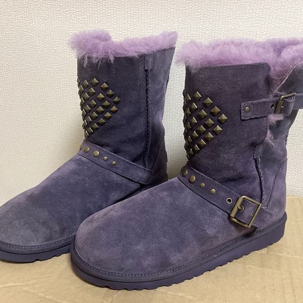 Ugg 스터드 보라 어그부츠