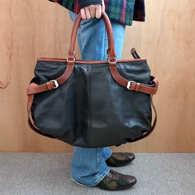 폴스미스 레더 백