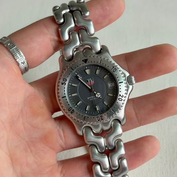 태그호이어 s/el 그레이 다이얼 40mm
