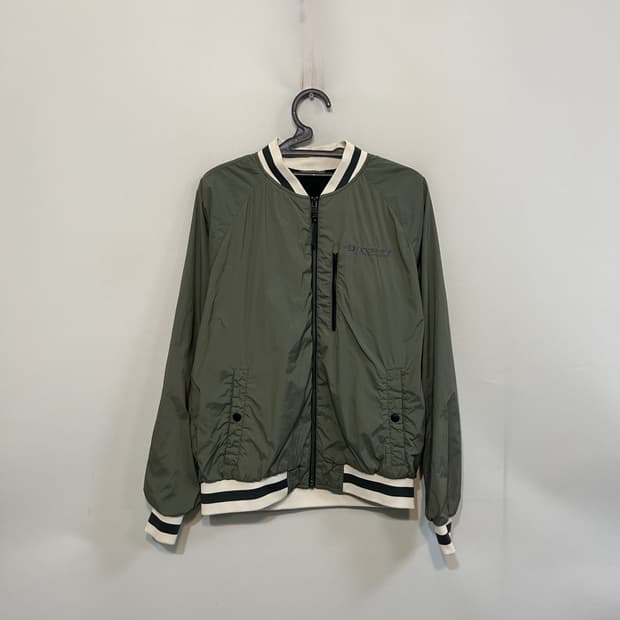 디스커버리 남성 바람막이 95