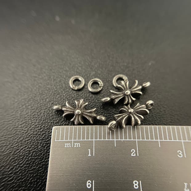 타이니 팔찌 일부 5개