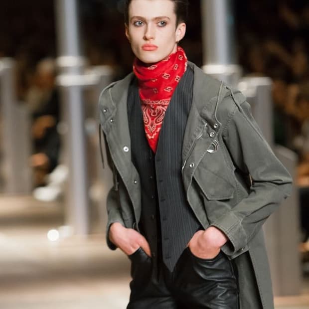 에디슬리먼 생로랑 14ss  런웨이 사파리 크롭후디 집업자켓