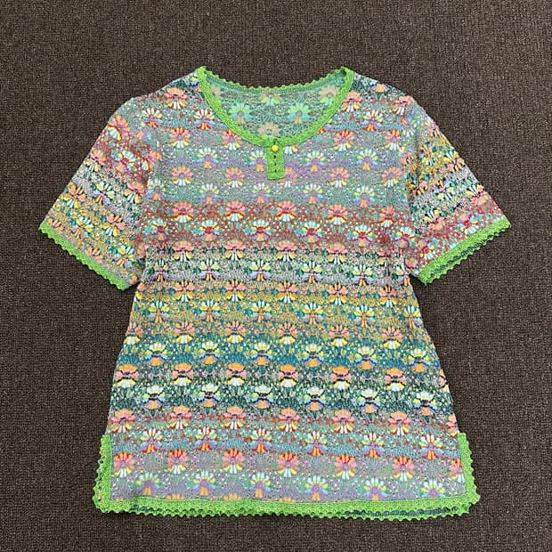 OS)Japanese vintage 멀티 플라워 자수 모리 반팔 니트