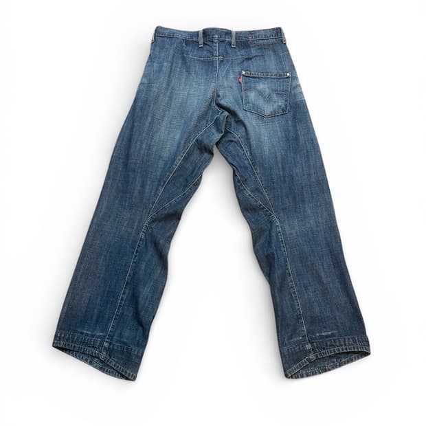 00s 리바이스 엔지니어드진 