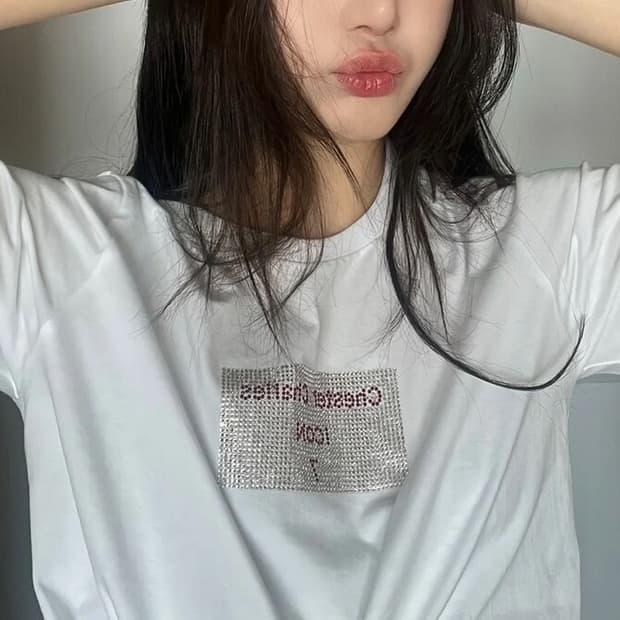  샤넬뷰티 라인스톤 몬테카를로 티셔츠 + 파우치 세트포장