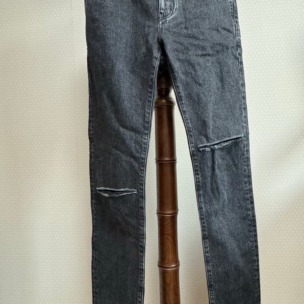 생로랑 무릎 디스진