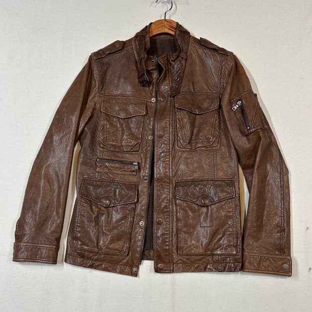 M) 크리스 크리스티 테크니컬 멀티 포켓 베지터블 양가죽 자켓