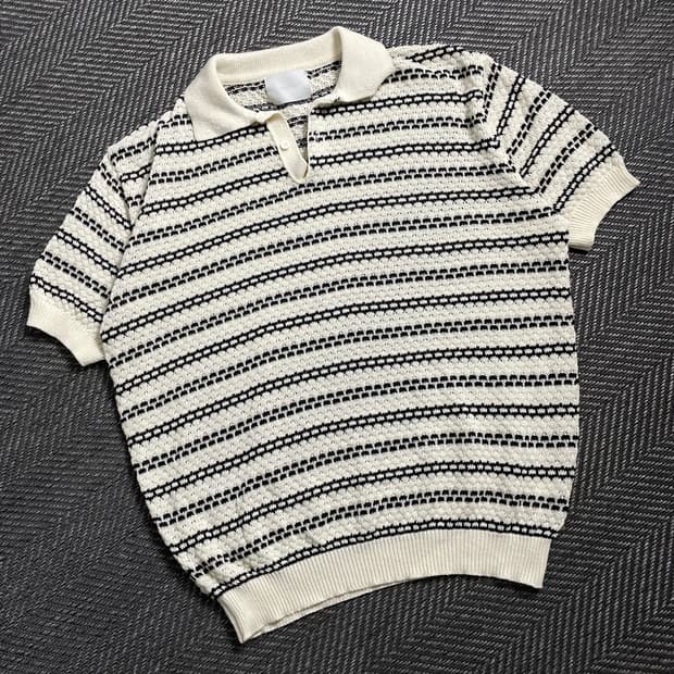 Gentlecover 스트라이프 패턴 오픈 카라 니트 반팔 y 4564