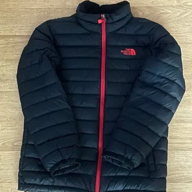 노스페이스 경량패딩 블랙