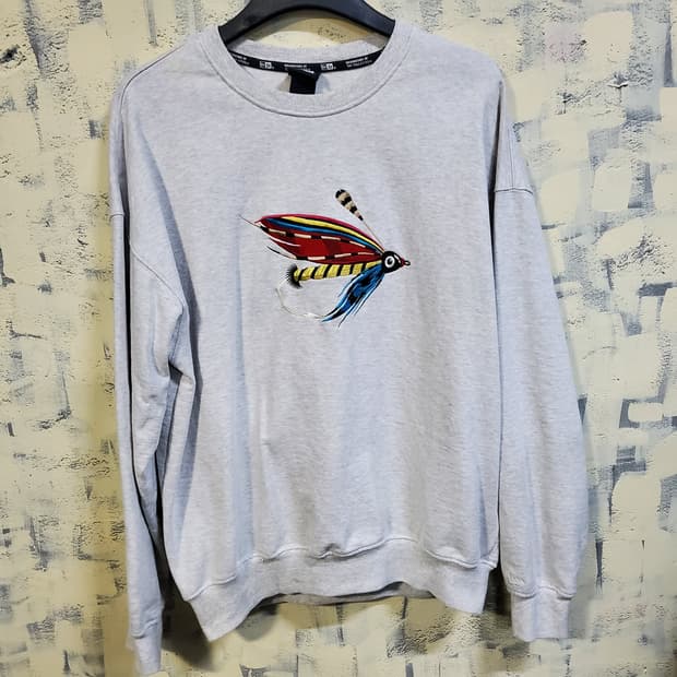 뉴에라 프린팅 맨투맨 