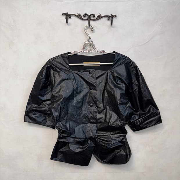 SYSTEM black pvc puffed balloon blouse