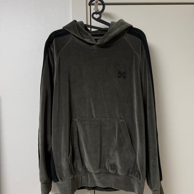 니들스 벨루어 후드 카키 XS