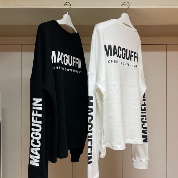 MACGUFFIN 와플니트 써멀 롱슬리브 블랙&화이트