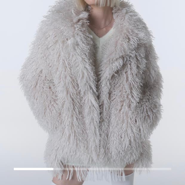 오디너리 홀리데이 헤어리 퍼 자켓 (새제품)