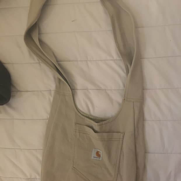 칼하트 숄더백 베이지