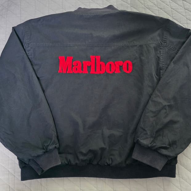 [M] 90s 빈티지 말보로 리버시블 봄버 자켓 블랙/레드 라이트 페이드