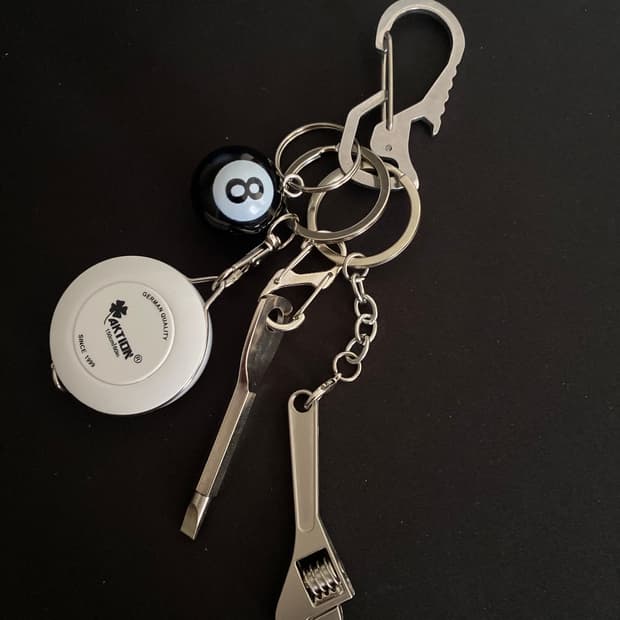 8볼 멀티툴 키링