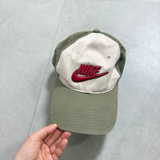 나이키 빈티지 캡 모자
