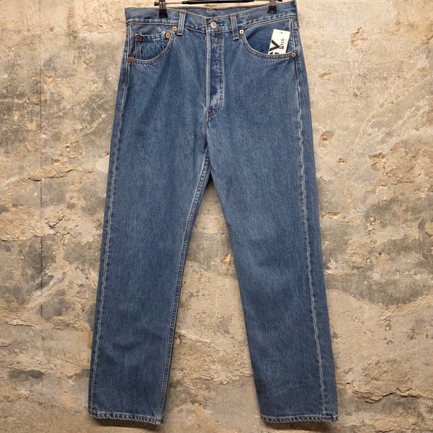 LEVIS