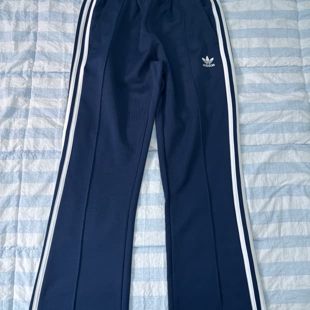 [아디다스] 70s 트랙 팬츠