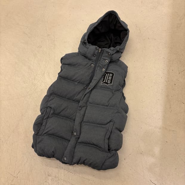 MLB 디트로이트 그레이 덕다운 패딩조끼