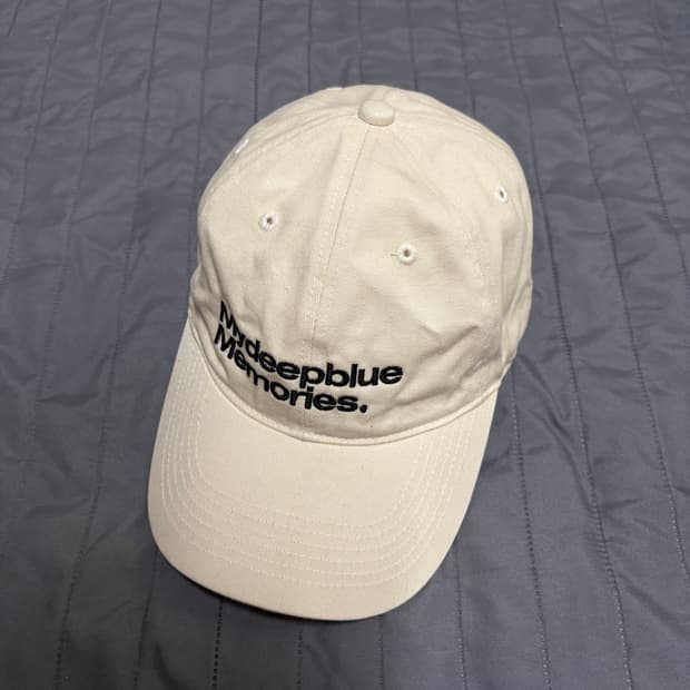 Mydeepblue Memories 볼캡 (아이보리)