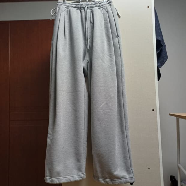 유니온블루 투턱 와이드 스웻 팬츠 그레이 S사이즈