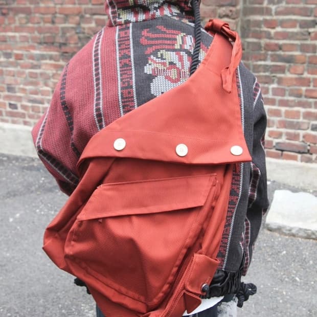 라프시몬스 18FW 이스트팩 단추 슬링백