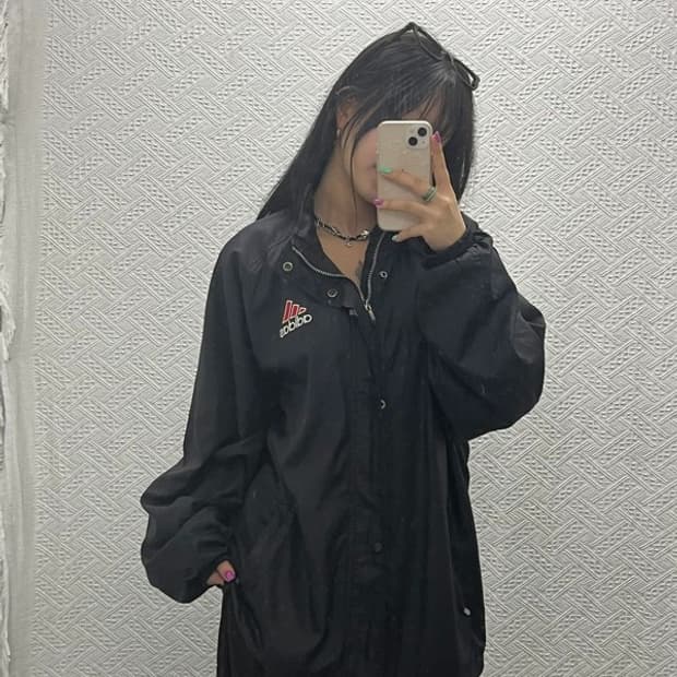 아디다스 올드스쿨 빅로고 오버핏 바람막이 자켓 105 C06614