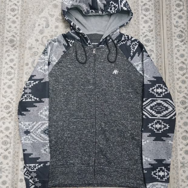 (새상품) 에어로포스테일 패턴 후드집업 M