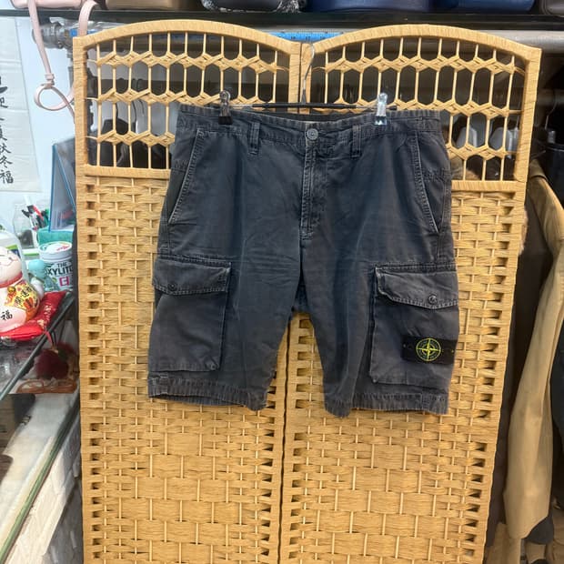 34-35/20ss 정품 스톤아일랜드 카고 반바지 팝니다