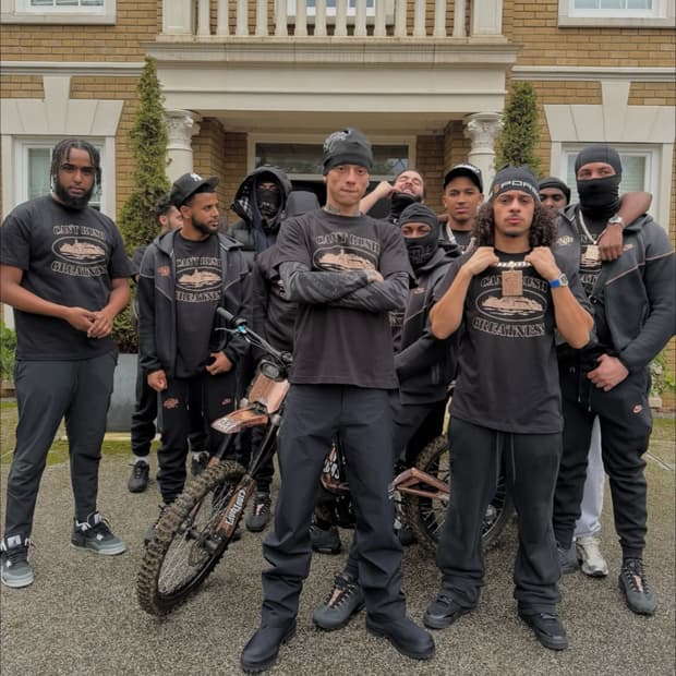 (새상품) Can't Rush Greatness 반팔티 M