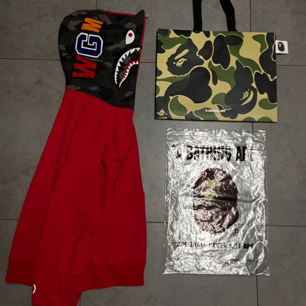 베이프 레드 적계 반카모 샤크 후드집업