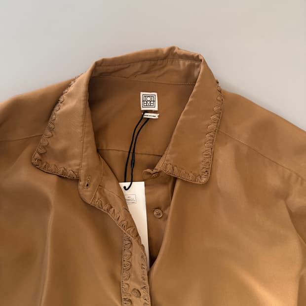 toteme 실크100 셔츠