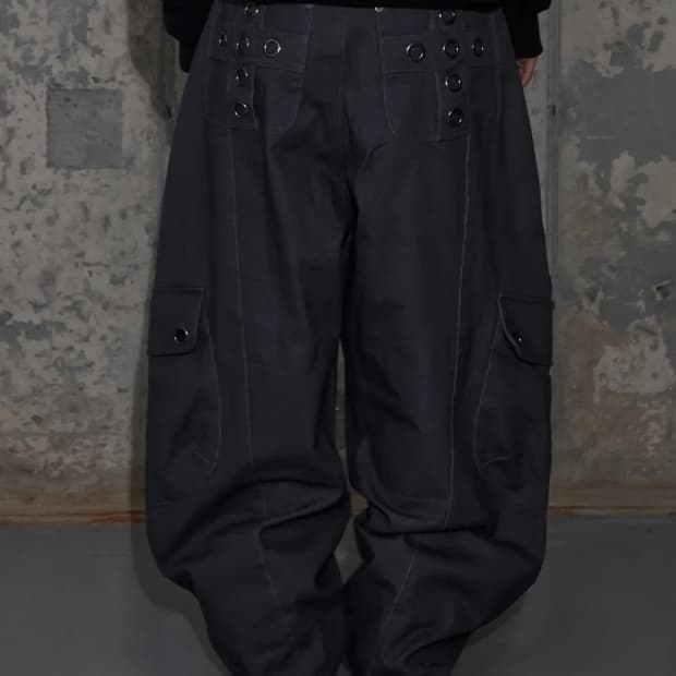 팬시클럽 크로스 포켓 카고 팬츠 (차콜)