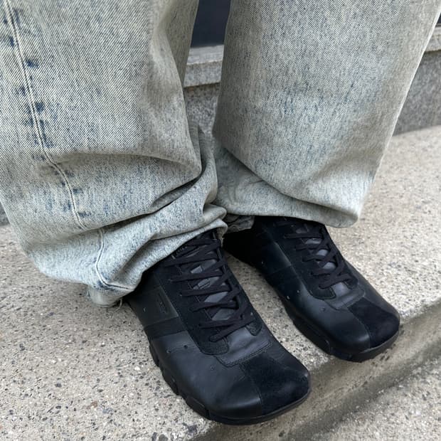 2002 디젤 스퀘어토 가죽 스니커즈